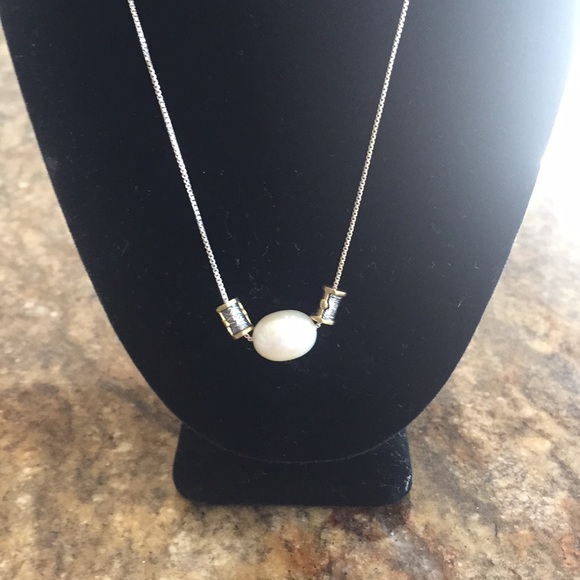 Silpada Jewelry - Silpada “Simple Pearl” necklace .925 Silver/Brass